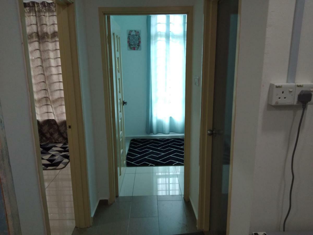 Z&M Homestay Jertih ภายนอก รูปภาพ
